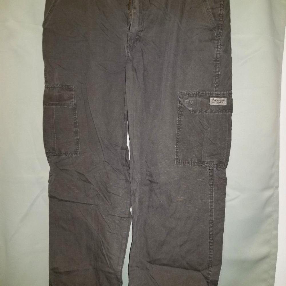 Wrangler Ripstop Cargo pants 36x34